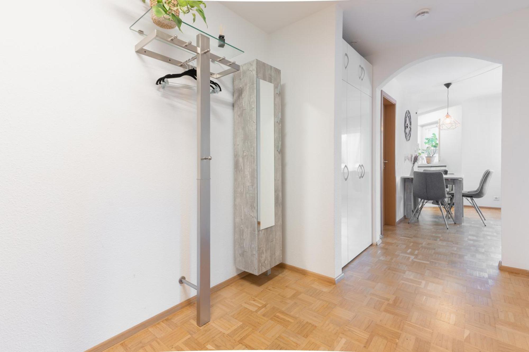 Untersee-Suite Istayunixi Seenaehe-Terrasse-Workspace-Netflix-Parkplatz Radolfzell am Bodensee Exterior photo